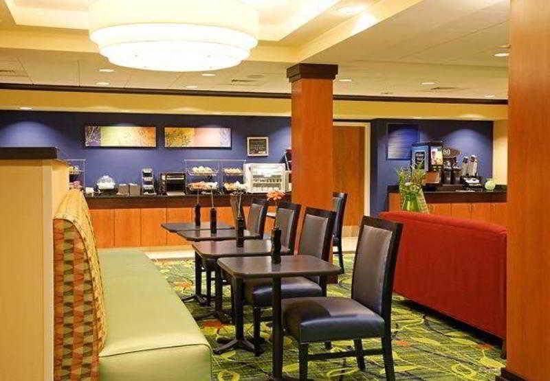 Fairfield & Hooksett Hotel 3*